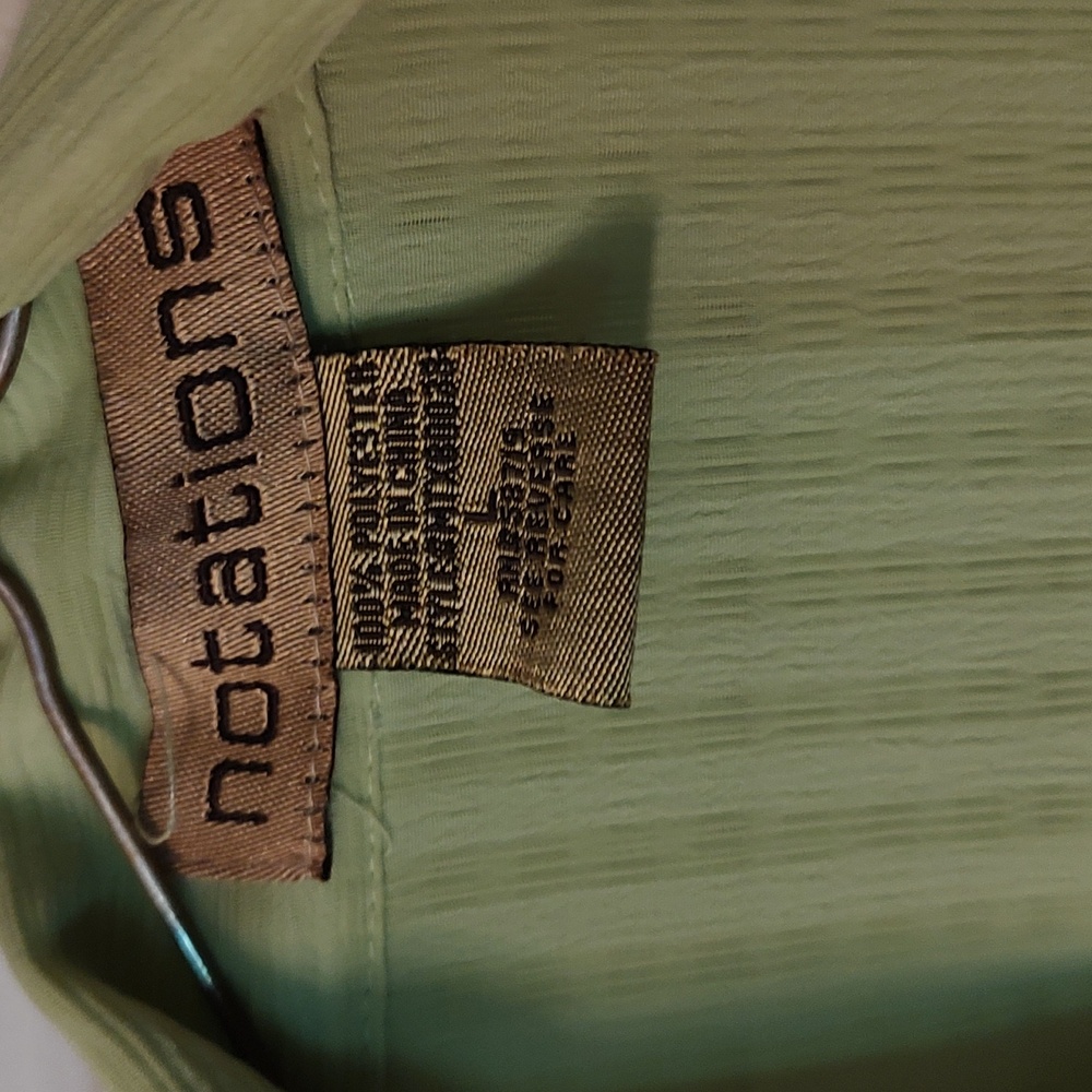 notations short sleeve top EUC - Picture 3 of 4